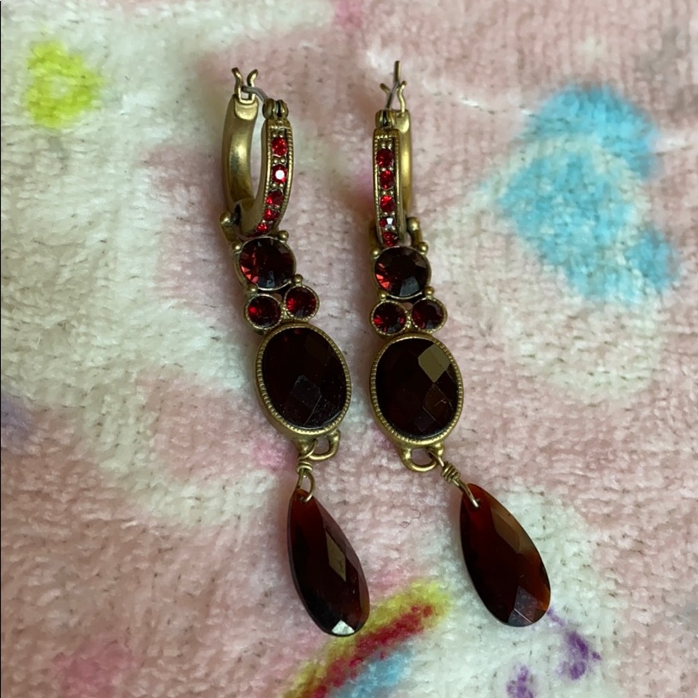 1928 burgundy stone  gold tone earrings